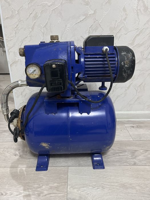 Водяной насос для подачи воды