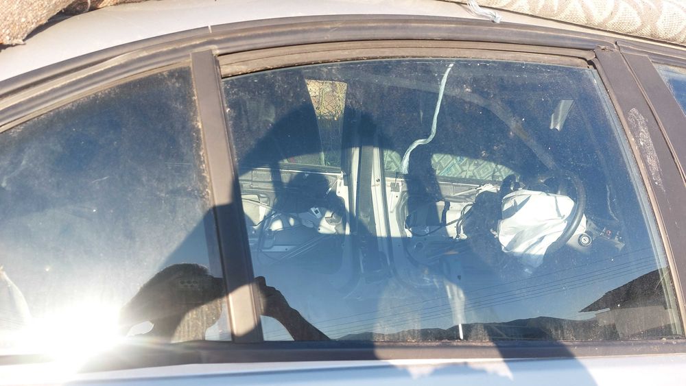 Прозорци за врати бмв е46