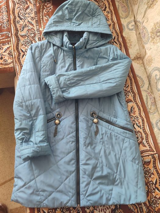 Продам куртку осень весна 52-54р