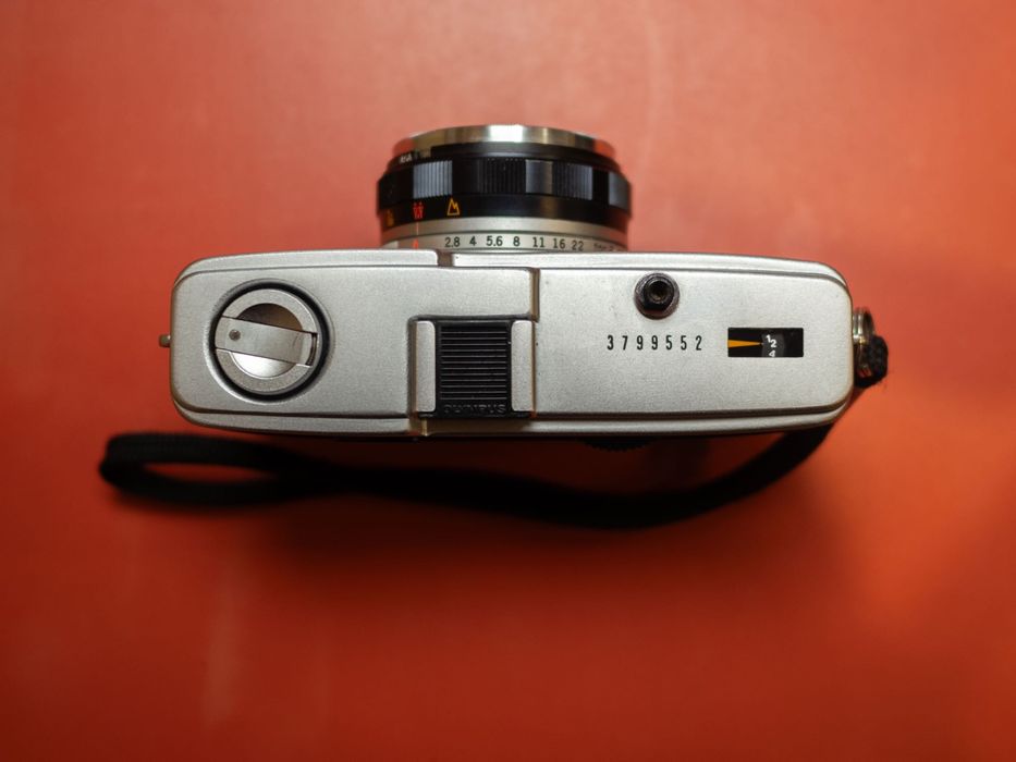 Olympus trip 35 - 35 mm film camera