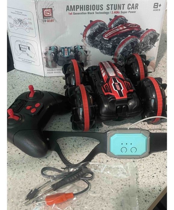 Машинка на пульту управления перевёртыш