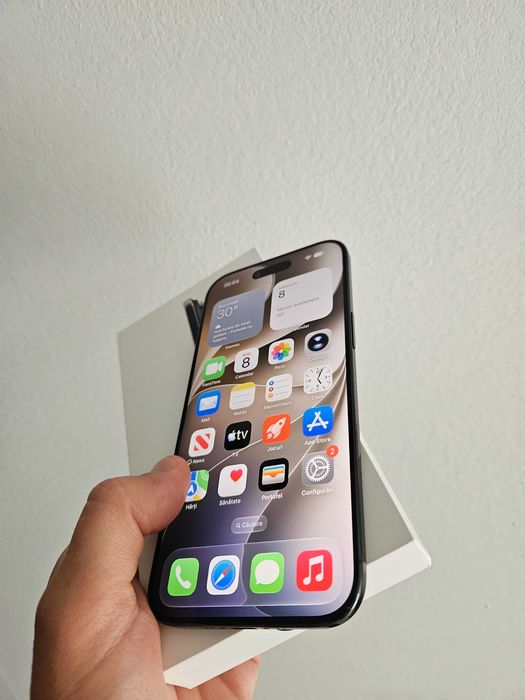 iPhone 17Air 256 gb neverlock 11 cicluri la cutie.