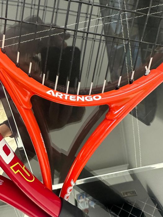 Vând 2 Rachete tenis Artengo P700