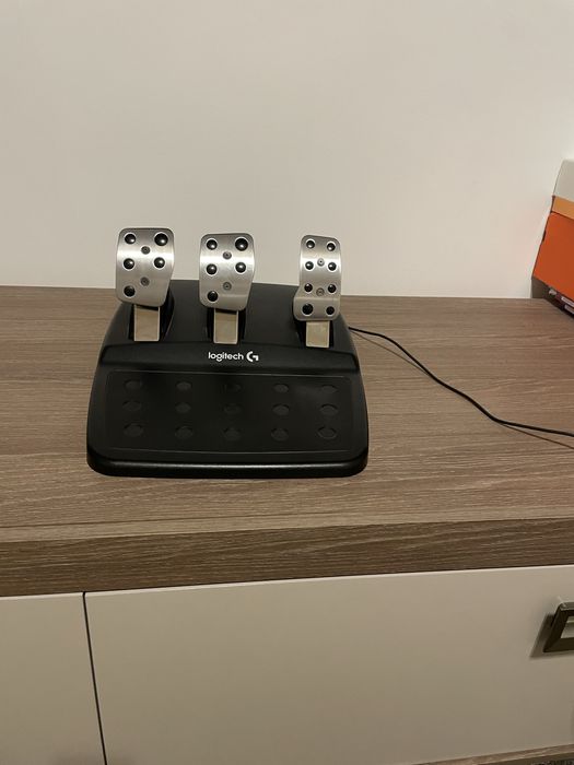 Volan logitech G29