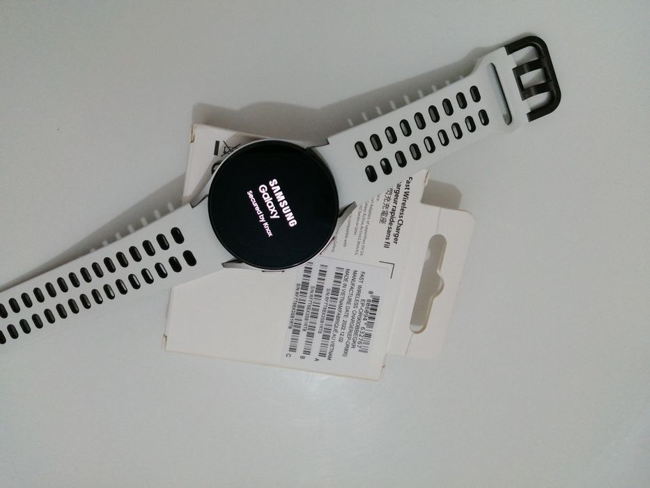 Ceas Samsung Watch 4