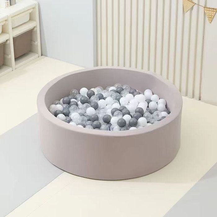 Piscina uscata “ Soft Touch KotaBaby” Gri,  cu 200 de bile KB93G