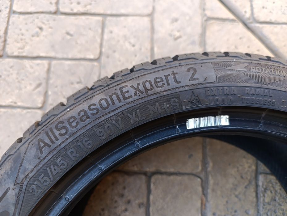 Всесезонни гуми Uniroyal 215/45/16 dot 2024