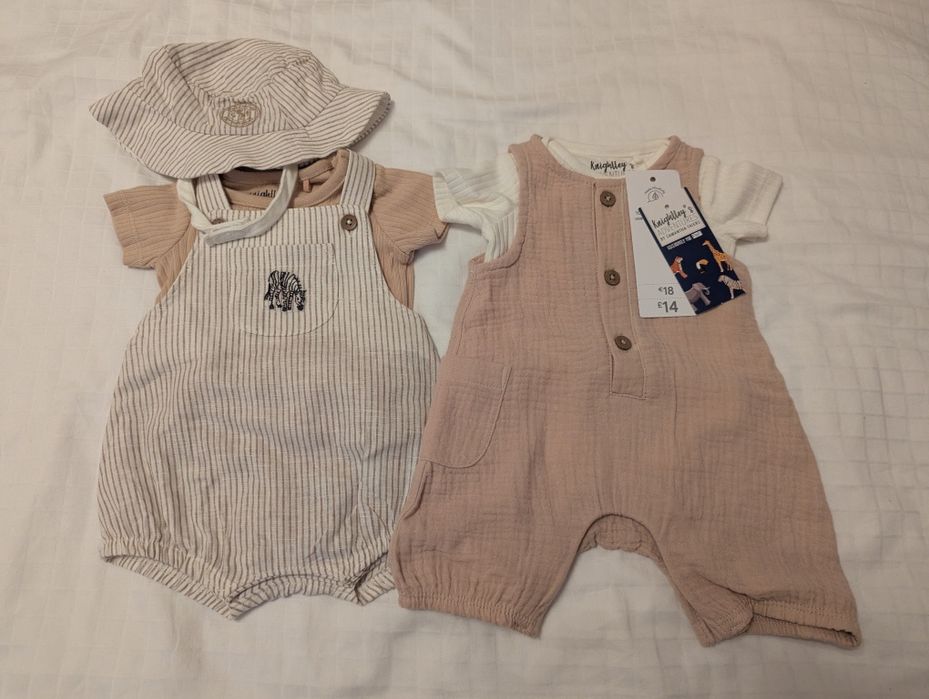 Дрешки за новородено 2 броя + шапка