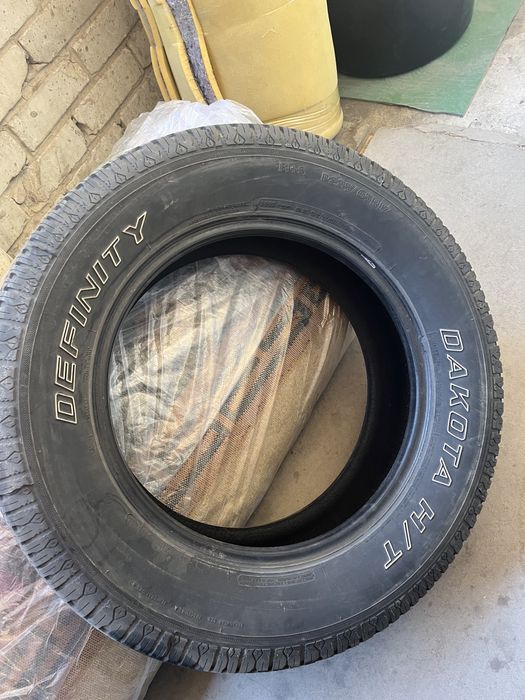 Шины зима 235/65 R17