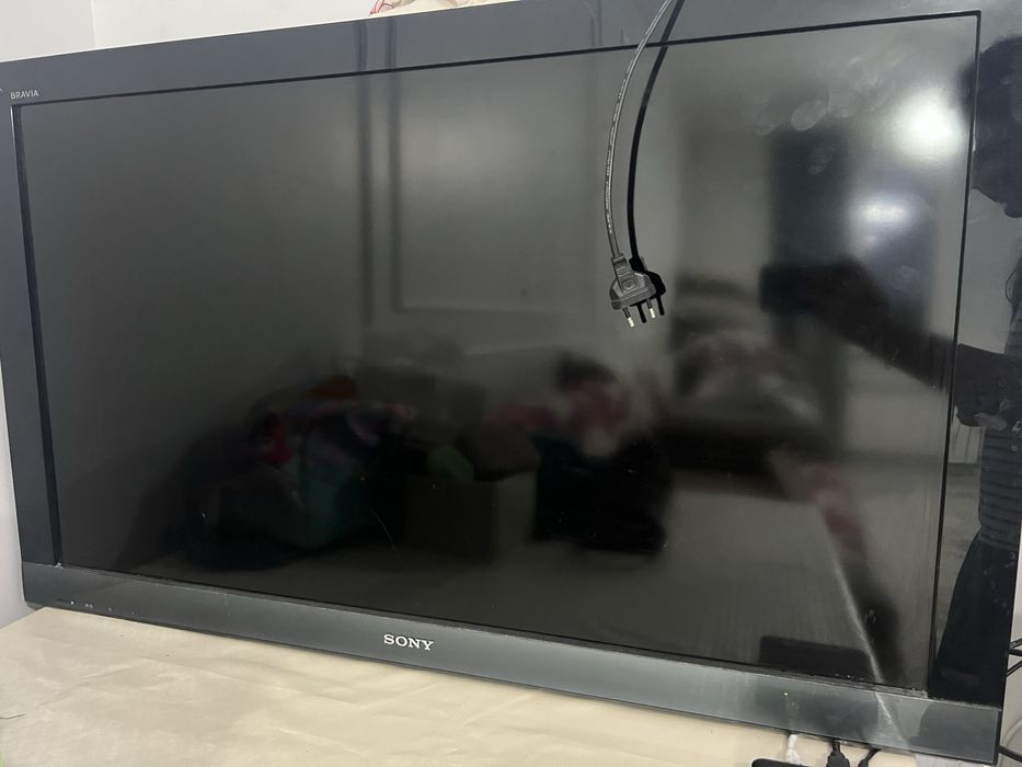 Телевизор SONY б/у 20.000 тг