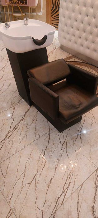 Професионална фризьорска мивка – отлично състояние