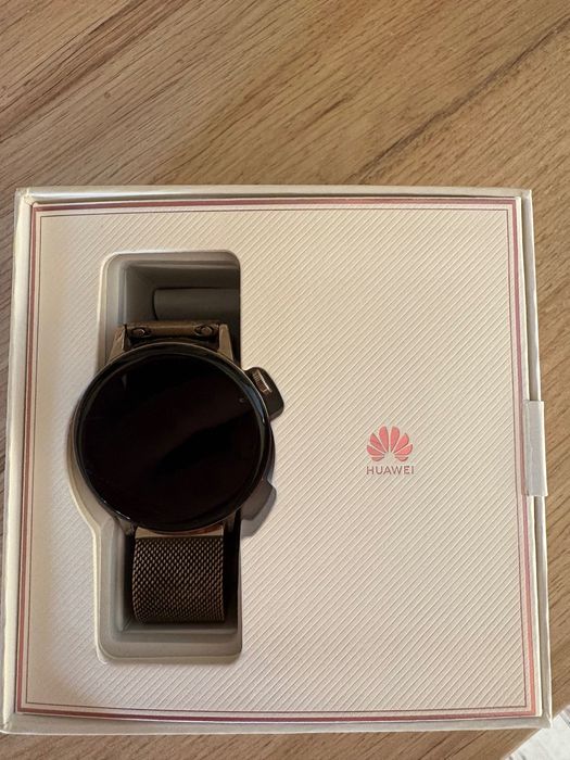 Продавам HUAWEI GT3