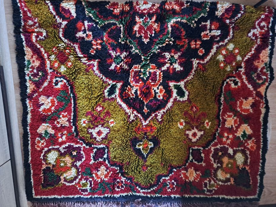 Ръчно тъкан китеник