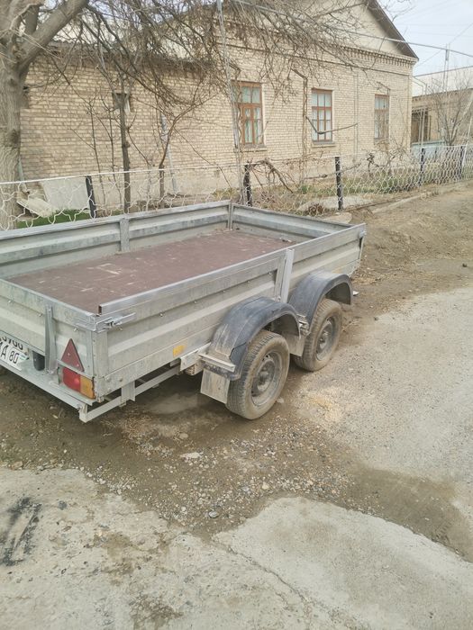 Прицеп  тягач сотилади