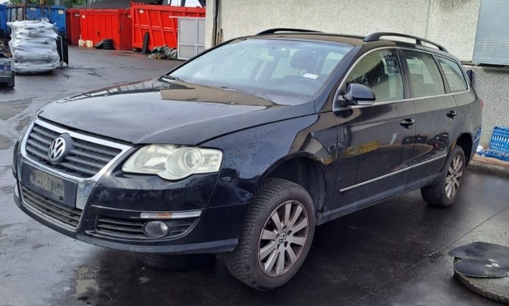 Dezmembrez vw passat b6