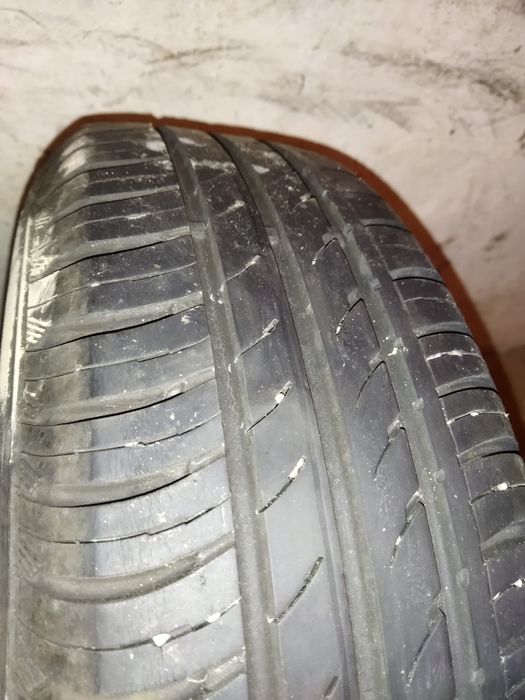 Vând roti Logan vara