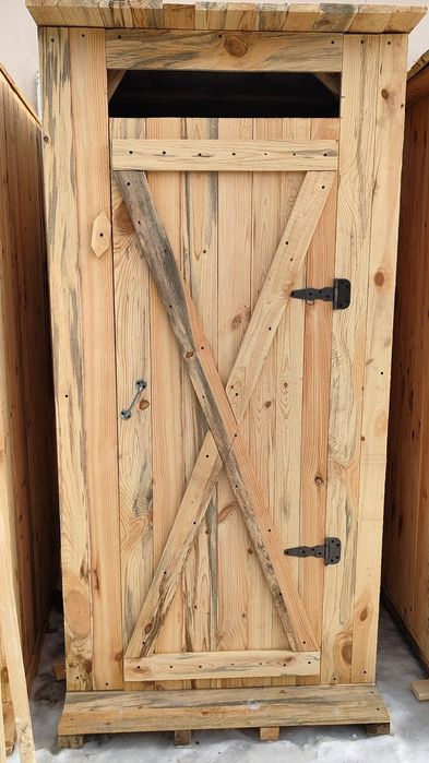 Туалет уличный сосна