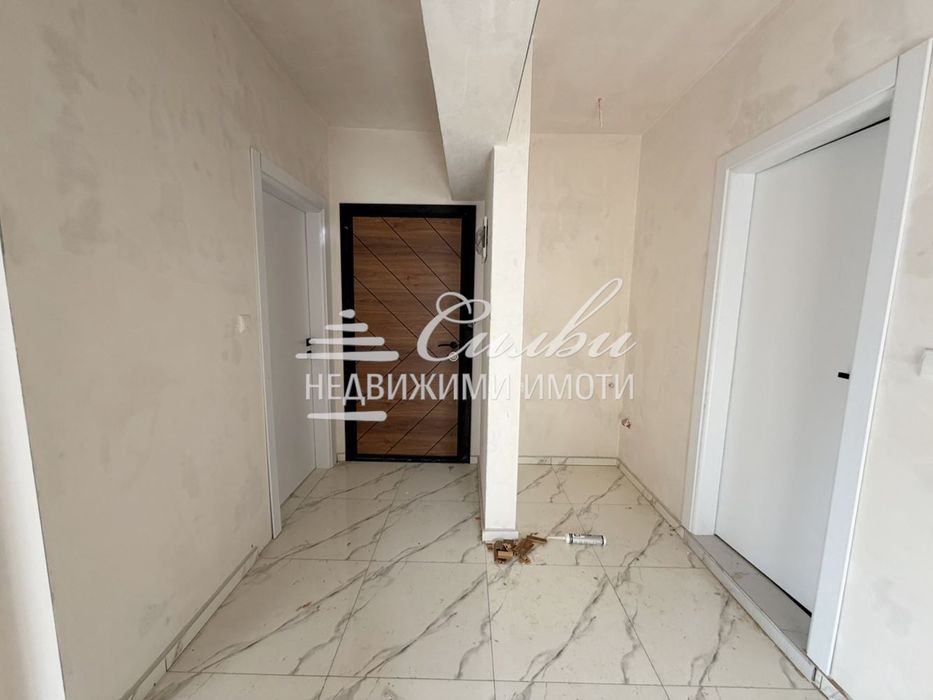 Продава се Тристаен апартамент в Шумен, Тракия - 84 кв.м за 729 €/кв.м - Снимка #7