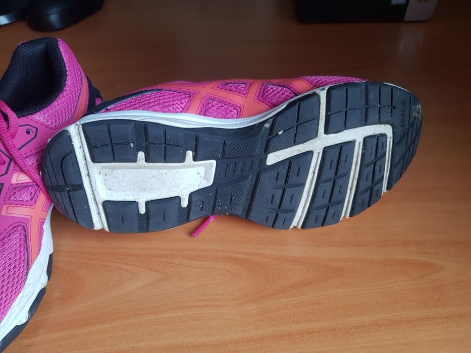 Asics Gel Galaxy 9, Nike, Mayoral, Primark ном. 34