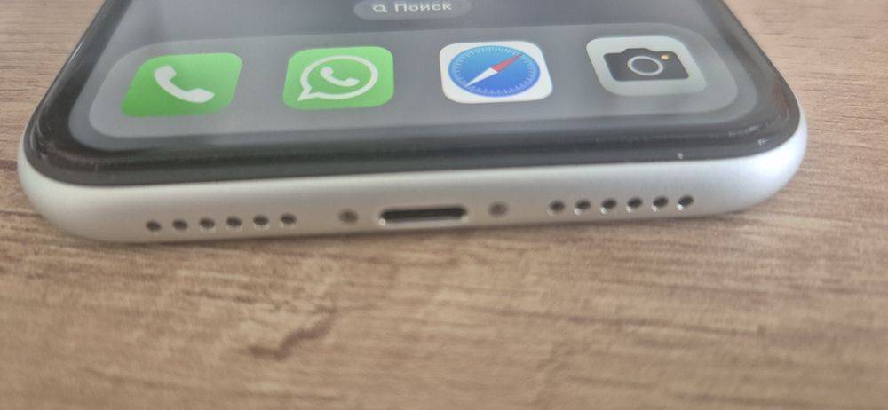 Продам Iphone XR