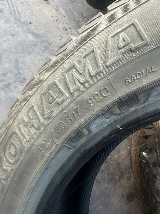 Продам шины 225/60R17