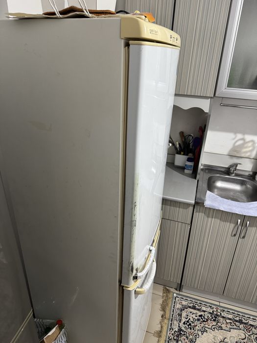 Холодильник samsung