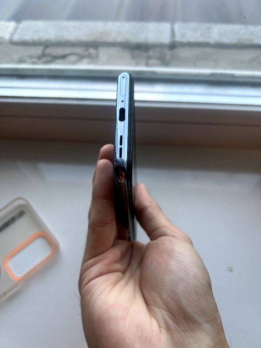 OnePlus nord 2 5G 128 обмен на iphone 13