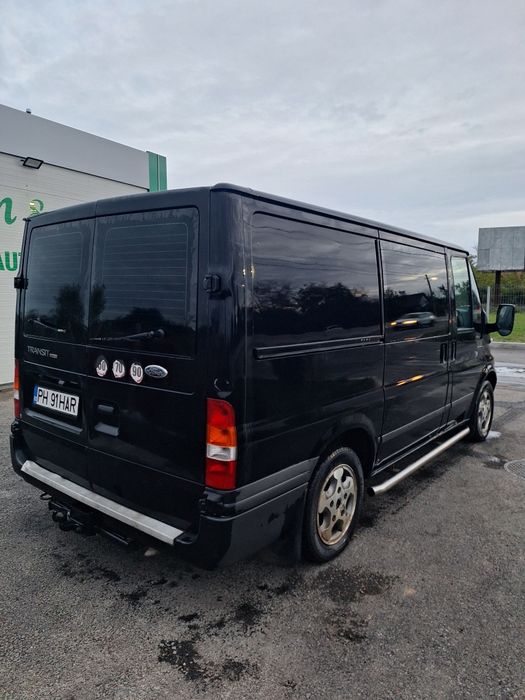 Ford Transit autoutilitara