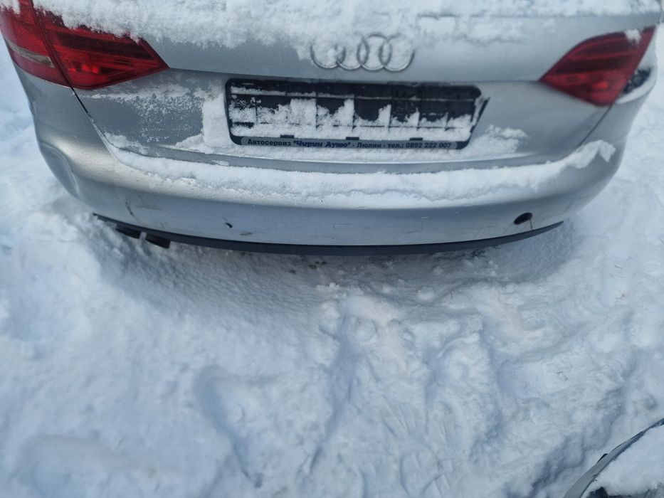 Audi A4 Б8 на части