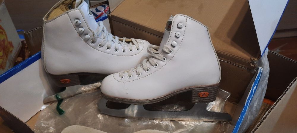Коньки размер 2 (21 см )