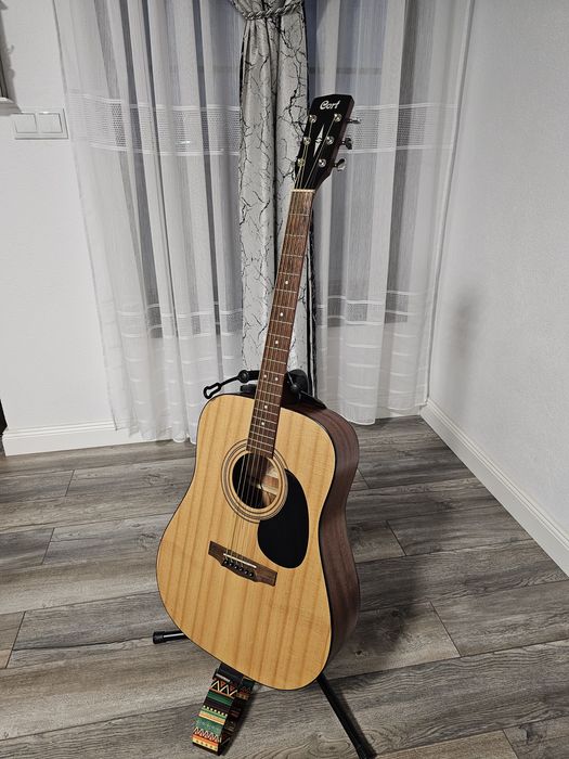 Chitara electro-acustica Cort