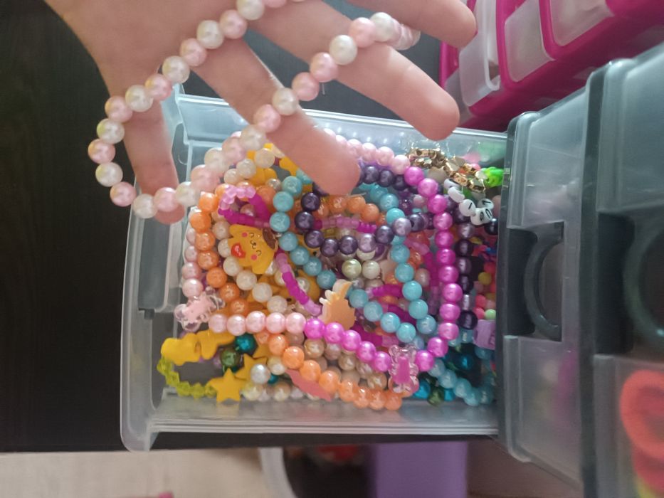 лъжички с изненади