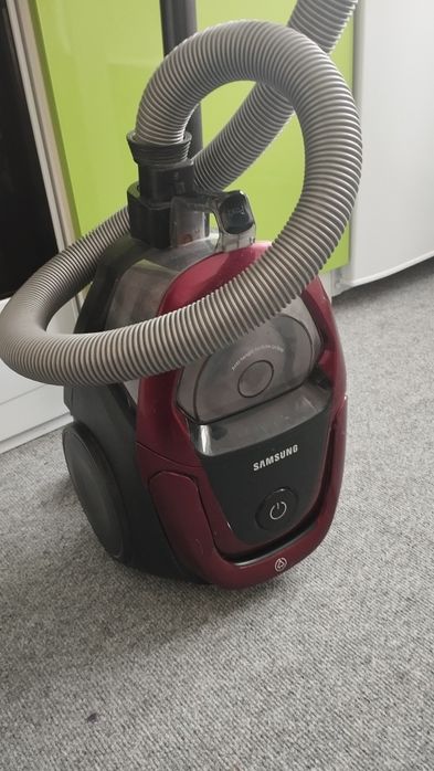 Продам пылесос Samsung
