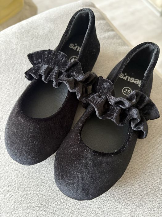 Черни пантофи 25 р-р