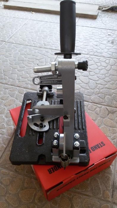 СУПЕР ПРОМОЦИЯ!!! Стойка за Ъглошлайф/Флекс 115мм-125мм