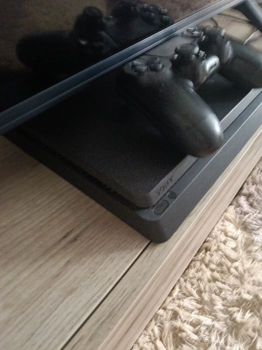 Playstation 3 intact