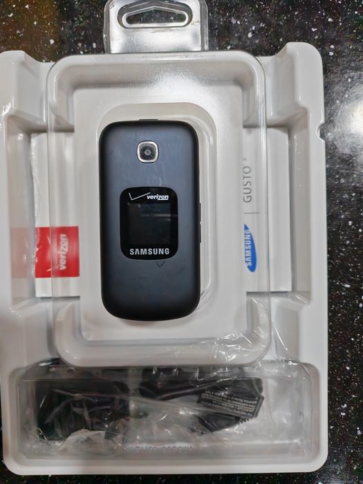 Самсунг ВЕРЗИОН ГУСТО 3 сотилмокда