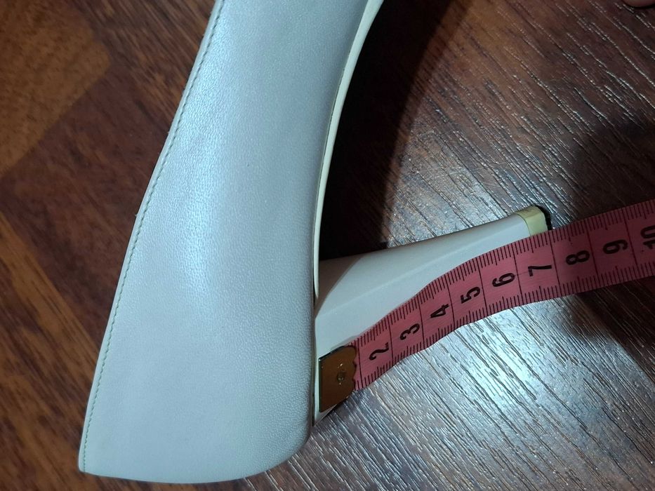 Pantofi mireasa (alb sidefat)