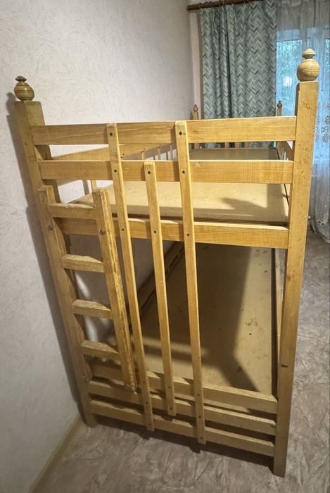 Кровать двухярусная