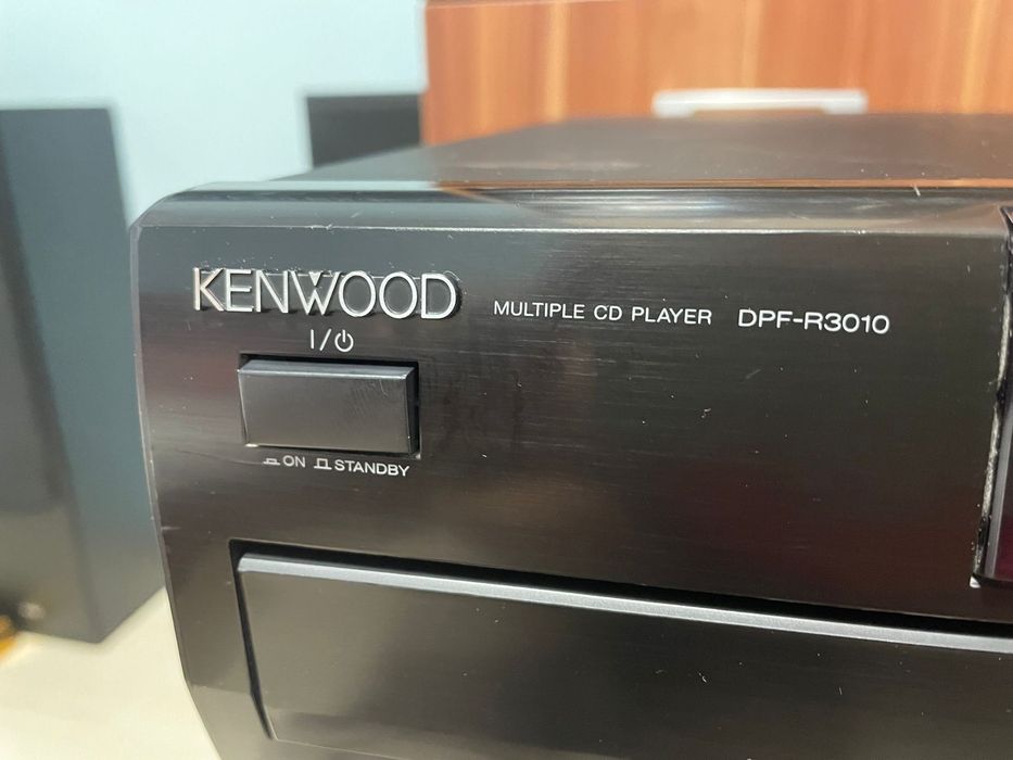 Kenwood DPF-R3010 Multiple CD Player
