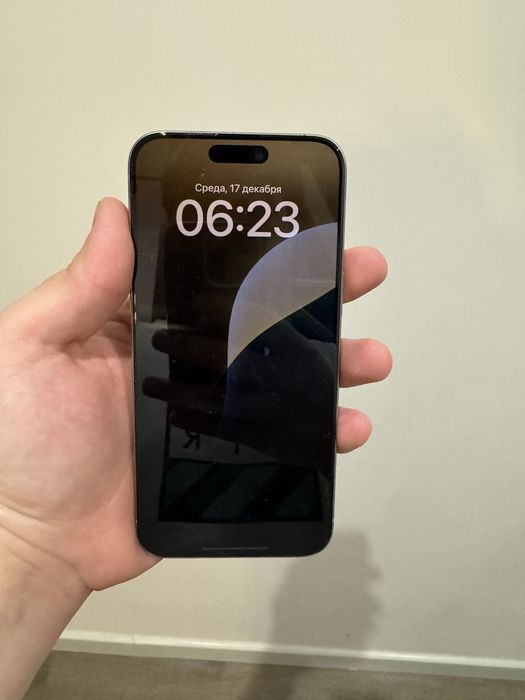 Iphone 15 pro max 256gb E sim