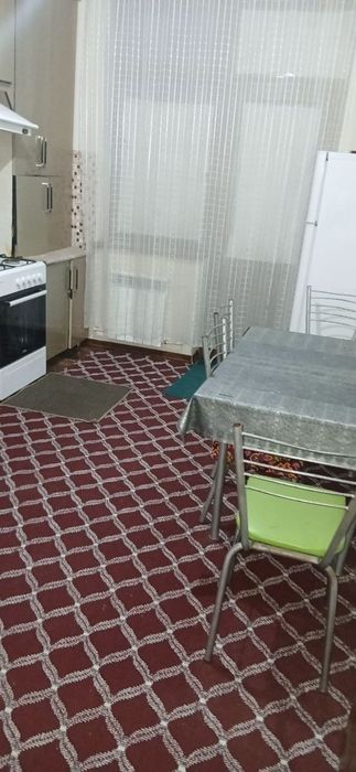 Ijaraga uy bor abituriyent qizlarga