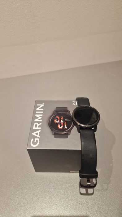 Смарт часовник Garmin Venu 2