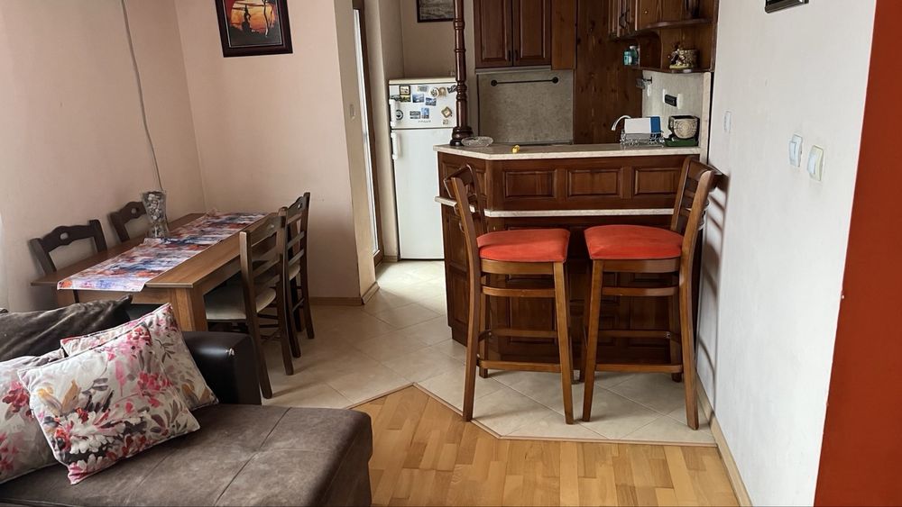 Дава се под наем Двустаен апартамент в Пазарджик, Запад - 75 кв.м за 280.5 € - Снимка #3