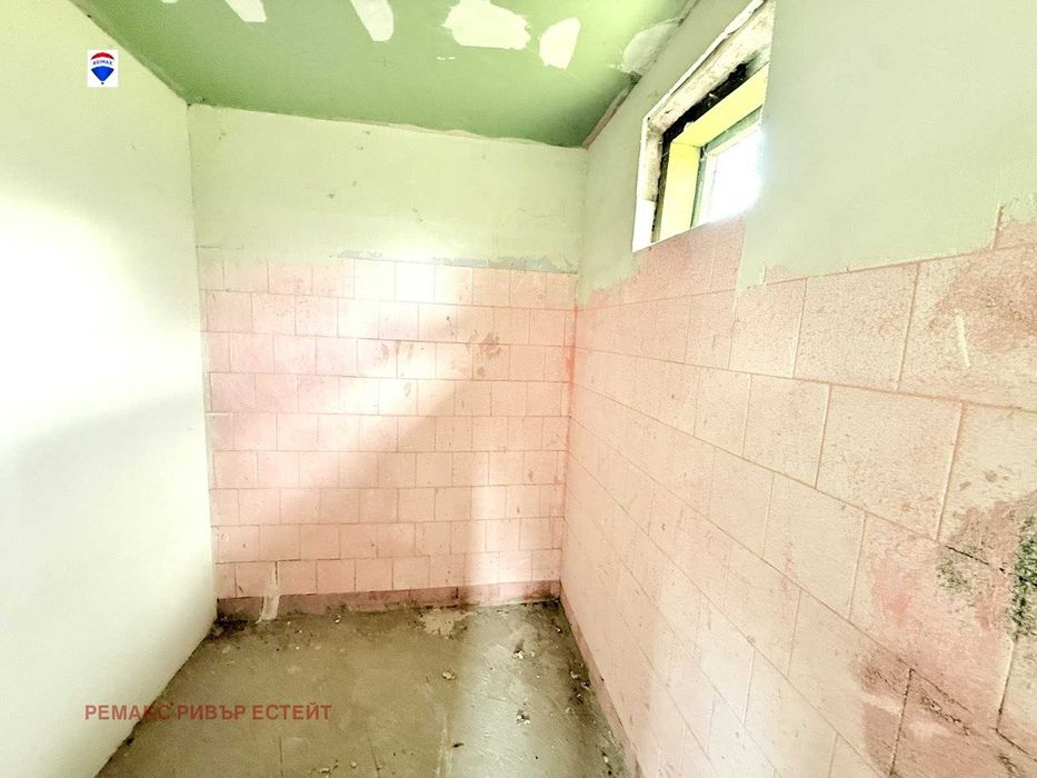 Продава се Къща в с. Джулюница, Област Русе - 80 кв.м за 57 €/кв.м - Снимка #8