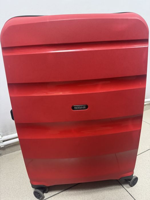 Чемодан American Tourister