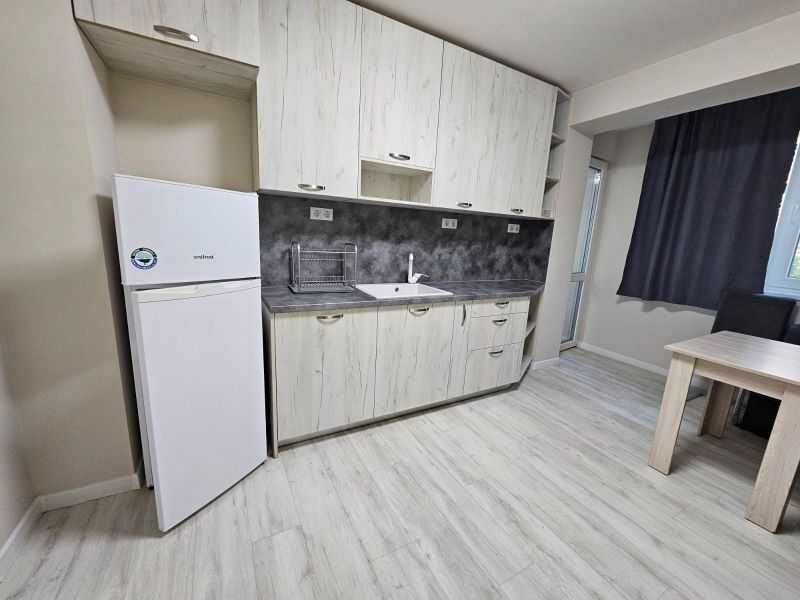 Дава се под наем Тристаен апартамент в Пловдив, Мараша - 90 кв.м за 510 € - Снимка #4