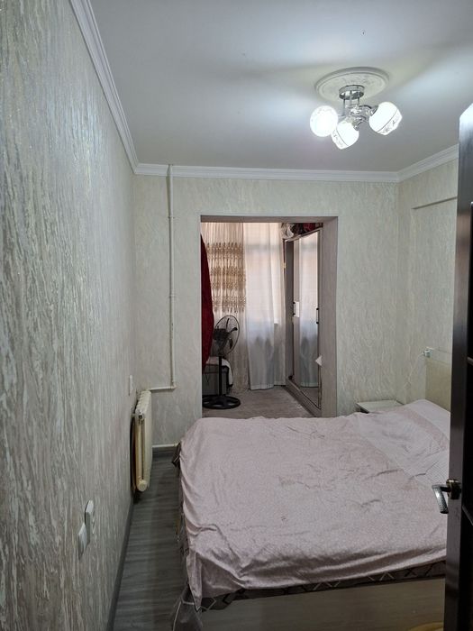 Qoraqamish 1/2, 2 xonali (3 xonaga aylantirilgan) kvartira