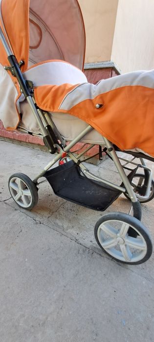 Коляска детская с амортизатором