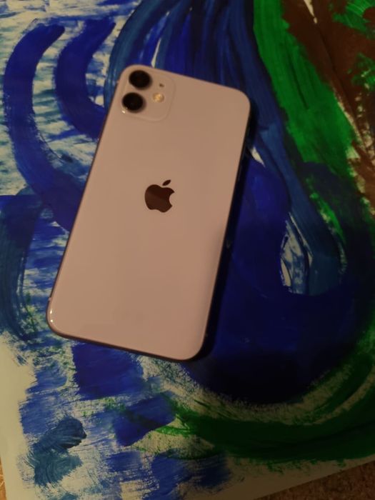 iPhone 11 (128Гб) Сиреневый